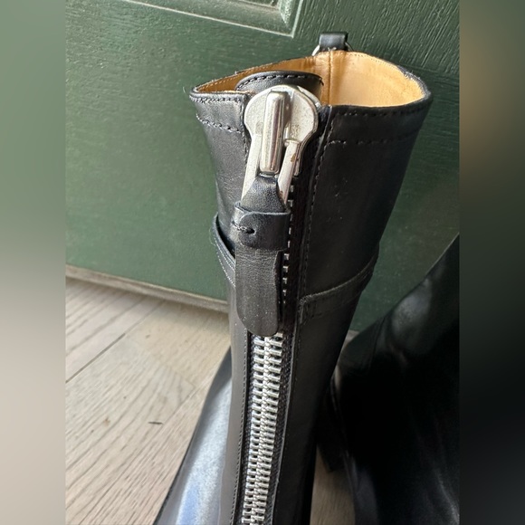Cole Haan Black Leather Zippered Boots - SZ 10B - Picture 2 of 8